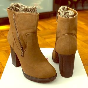 Never Worn... Perfect Fall Bootie